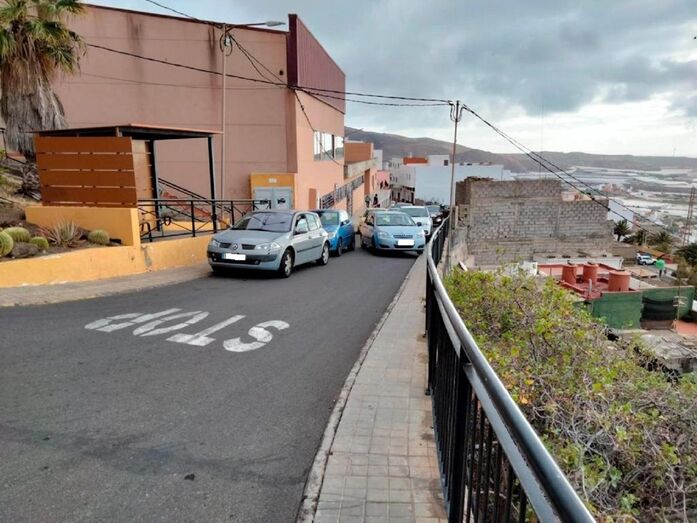aparcamiento montaña