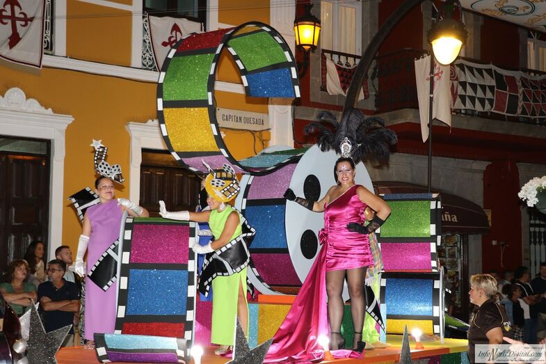 cabalgata de carrozas2022