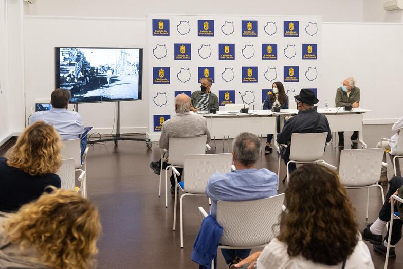 51702599976 cbf3eba04d k