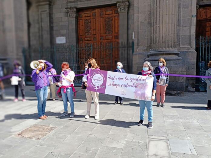 mujerescatolocascatedrañl