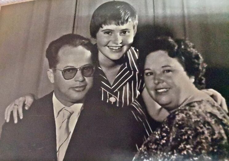 Familia de d. José Serrano Nieto