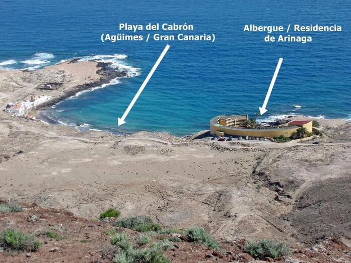 VISTA AÉREA DE PLAYA DE CABRÓN Y EL ALBERGUE