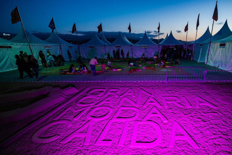 32823344467 e8fa0992eb h