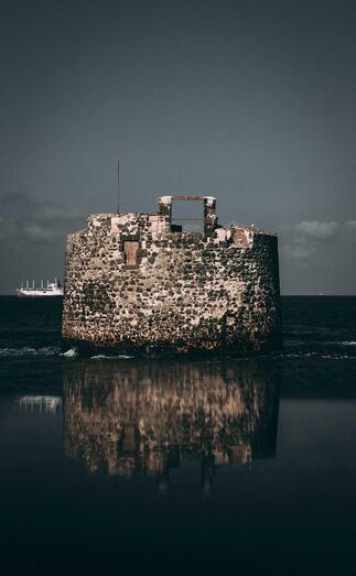 Mejor Fotografía categoría Arquitectura TRI MONIO 2018 Javier Junio Mbulito