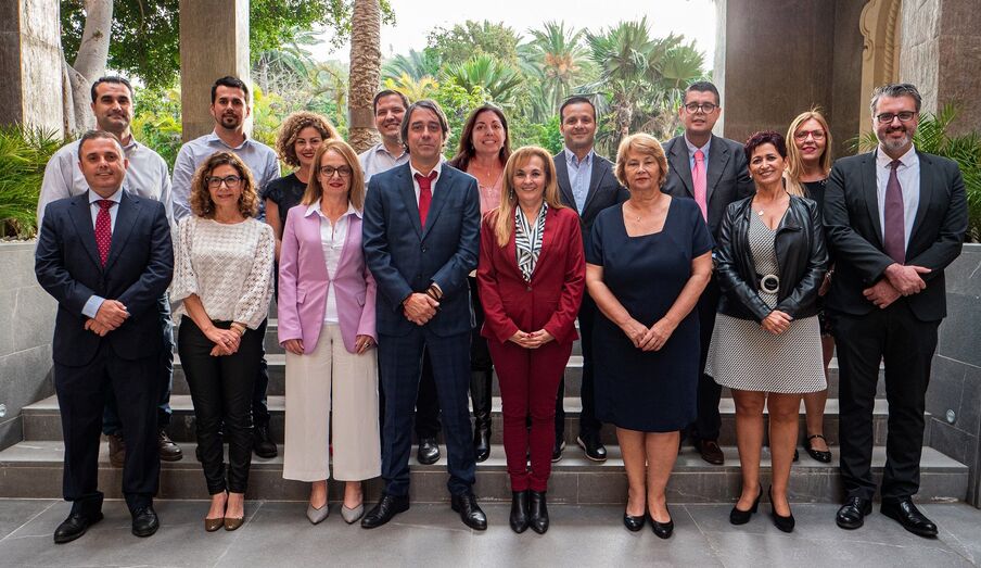 foto grupalgraduadossociales