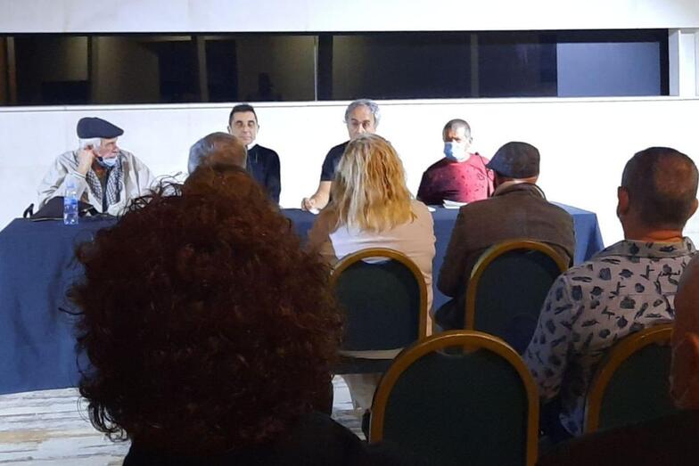 En la mesa, Ángel Sánchez, Roberto Toledo, Juan Carlos de Sancho, Anghel Morales