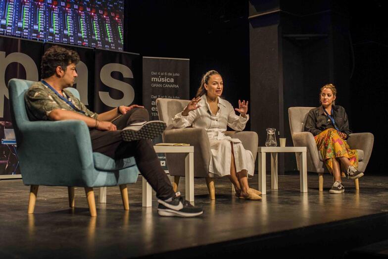 De izquierda a derecha Jaime Nieto Patricia Carrera y Patricia Varas