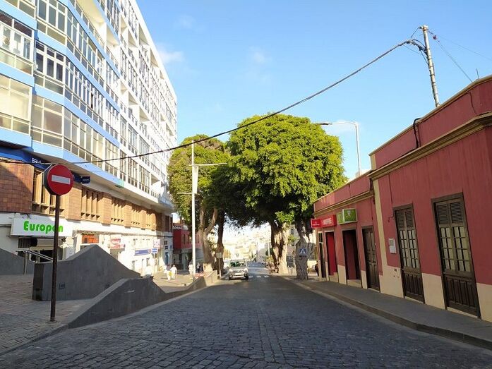 Avenida Lomo Guillén