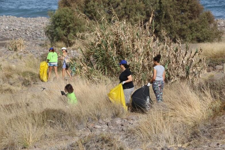 limpiezaplayarisco2017