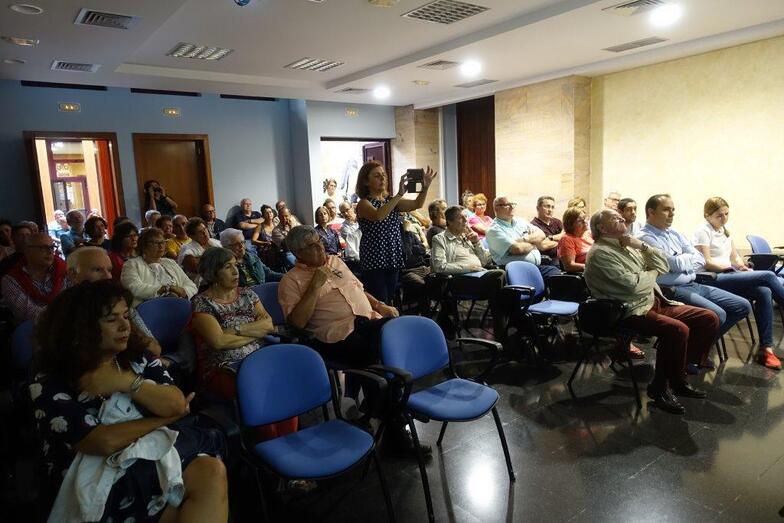 05publicocharlasergio