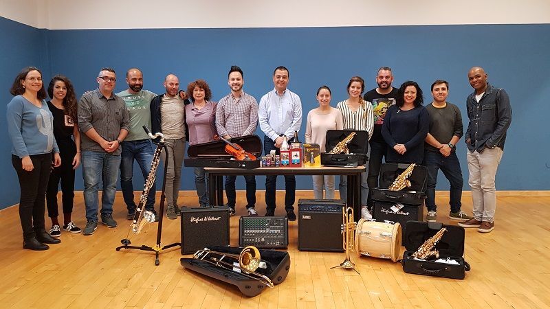 Acto entrega instrumentos