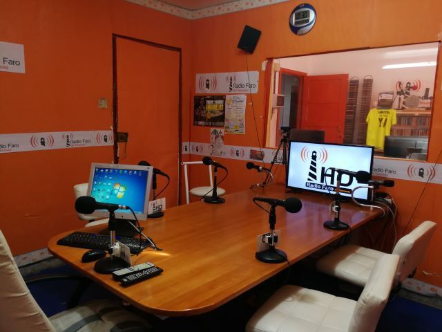 estudio 1 radio