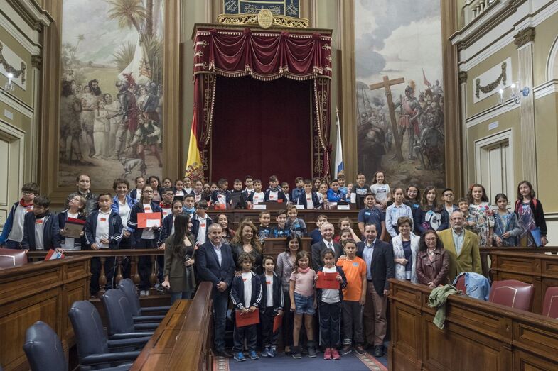 lacardoneraenelparlamentpo