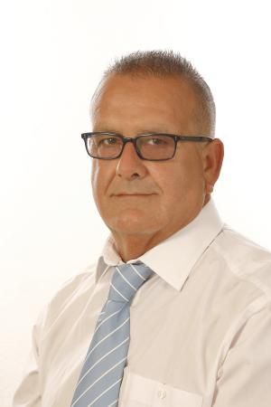 RAFAEL HERNÁNDEZ GUERRA