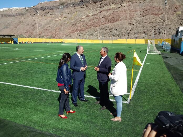 VISITA CONSEJERO DEPORTES 2