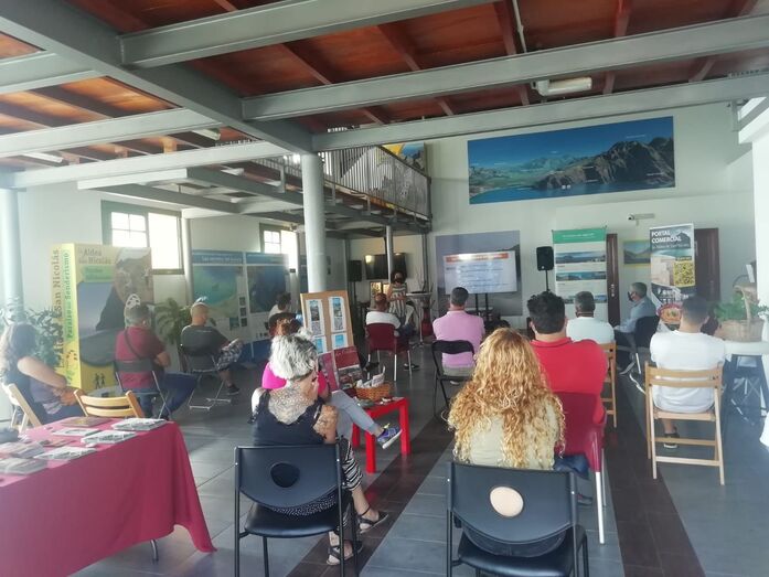 CHARLA CULTIVO PAPAYA