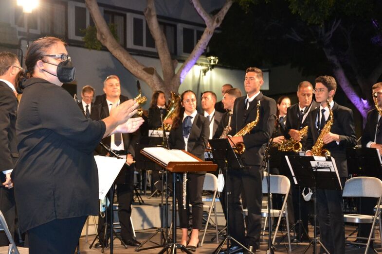 bandaairesdelaaldeaaniversario02