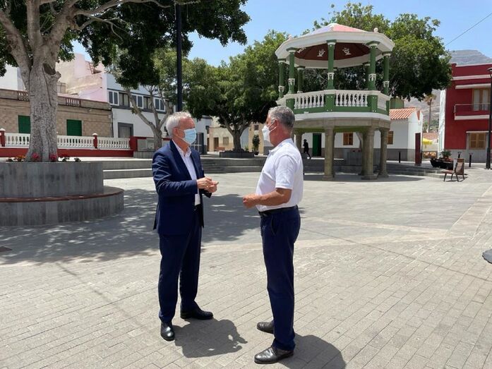 reunionfranquisjulio