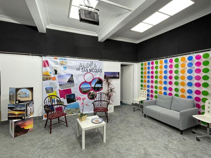 ESTUDIOS TV