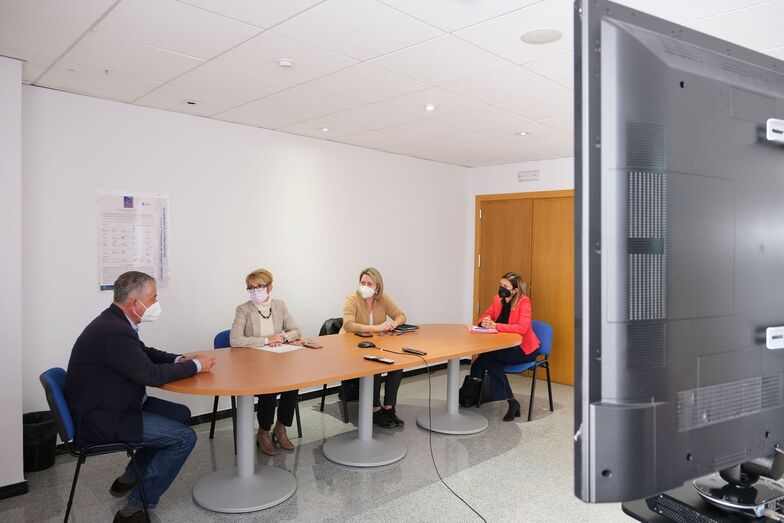 REUNIOěN CONSEJERAS