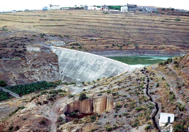 Presa de San Lorenzo antes de su segundo incidente [Archivo de Jaime O´Shanahan]
