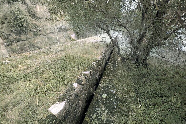 Detalle de los tres cuerpos del estanque 