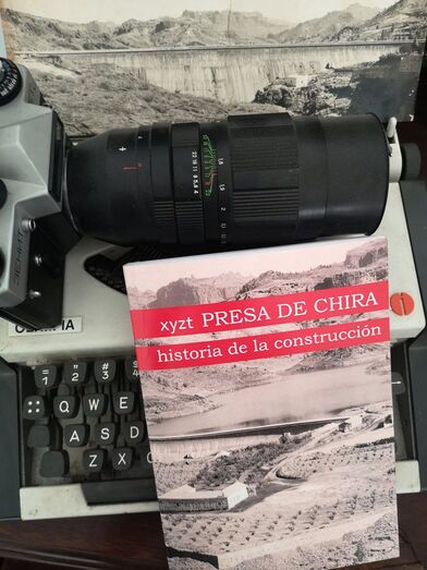 Historia de la construcción y la flojera de Chira