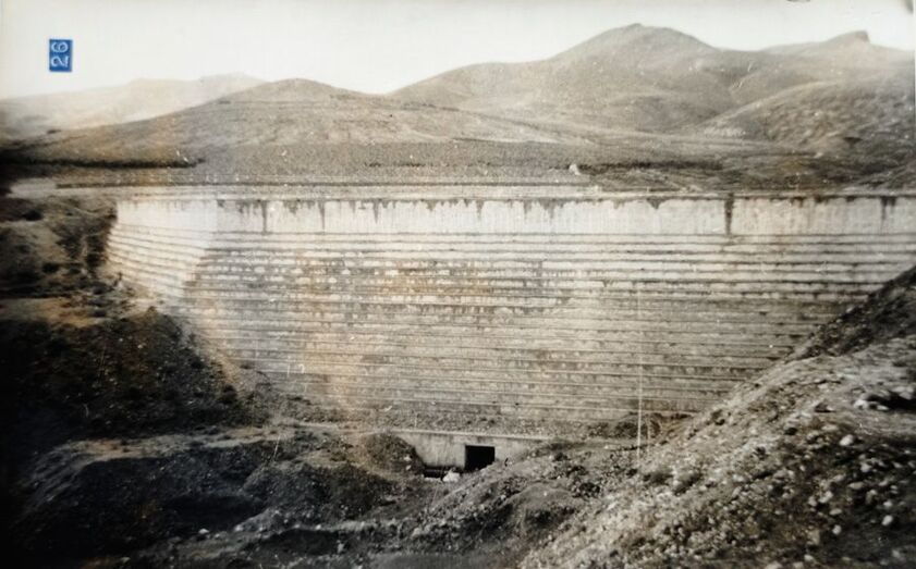 Presa de Mister Leacock en la década de 1960 (SGOP)