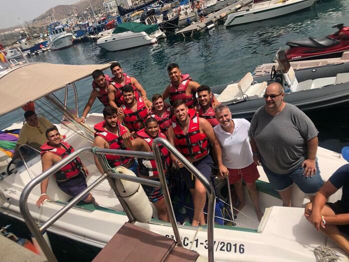 Selección juvenil de Lucha Canaria de Gran Canaria disfruta en el sur su título de campeones del torneo Pancho Camurria