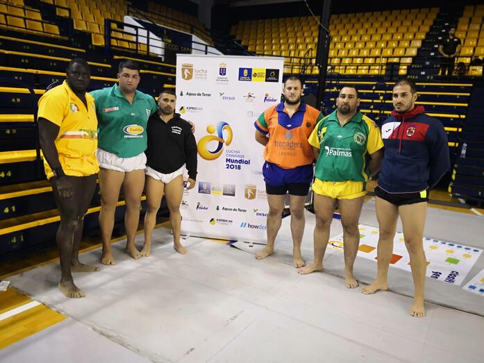 Luchadores canarios Destacados clasificados para el cuadro final contra los puntales en el Mundial de Lucha Canaria