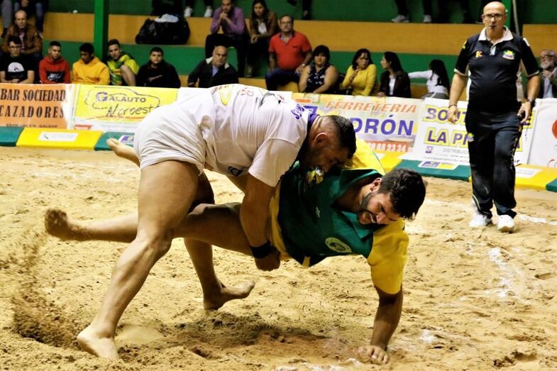 Ricardo Rodríguez Medianito IV tumba a Alejandro Mendoza y da el triunfo al Unión Agüimes. Foto Pedro Reyes