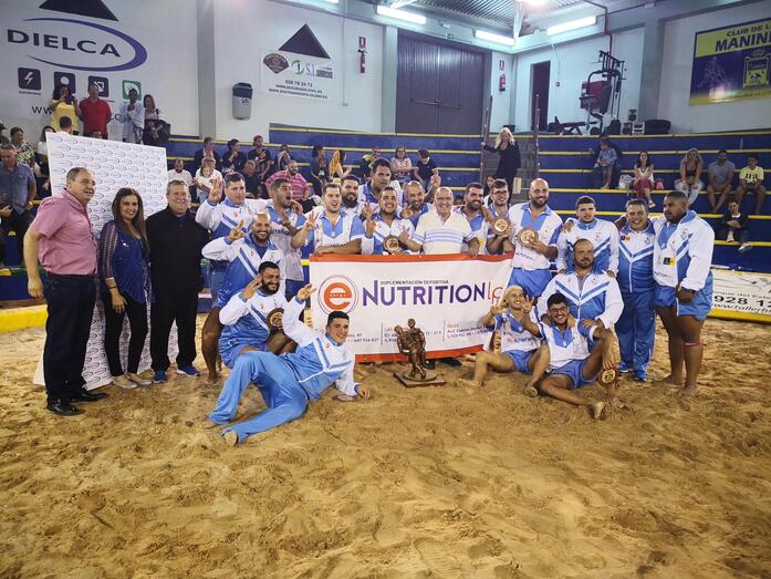 Santa Rita gana el torneo Dielca de Lucha Corrida
