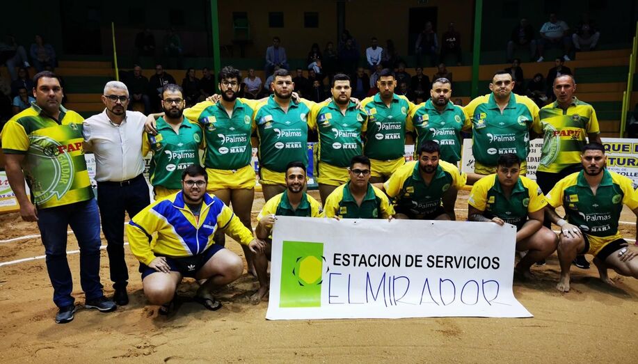 0202Unión Gáldar CC y de Ocio 7 Palmasjpg