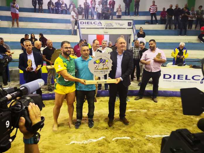 4d89ccbd 446b 4d5e 8d75 d026c733901f