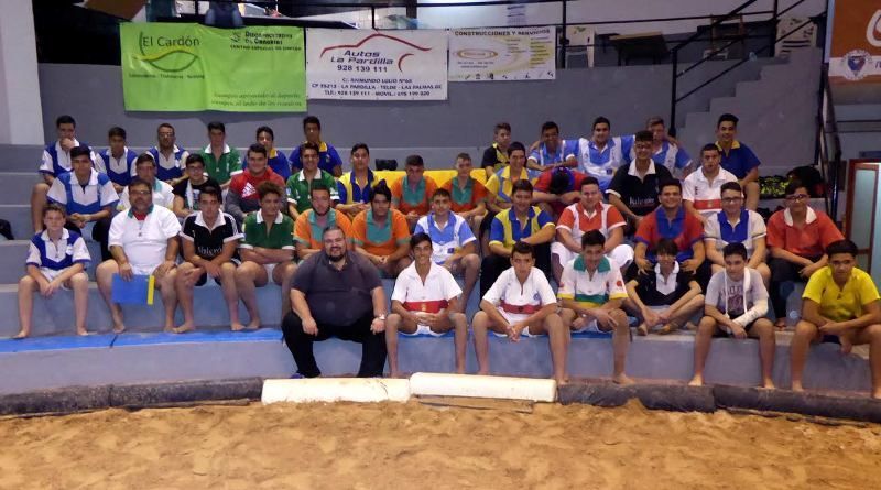 selecciionesluchacanariacadetesinf