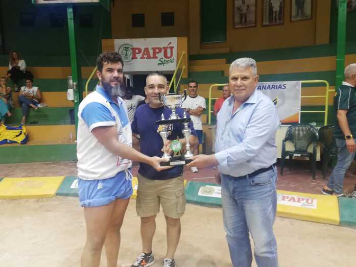 d2fc431b 7d62 424c bded 3aee50e51a11