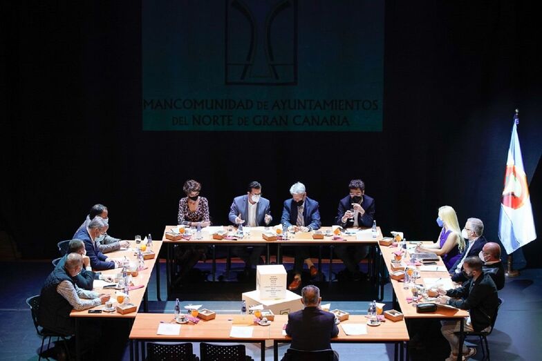 Reunionconsejerojulioperez 1