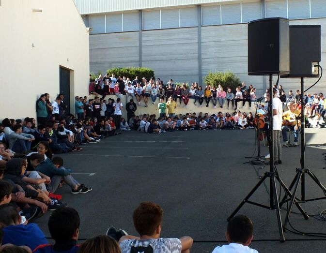 Acto contra la pobreza 8