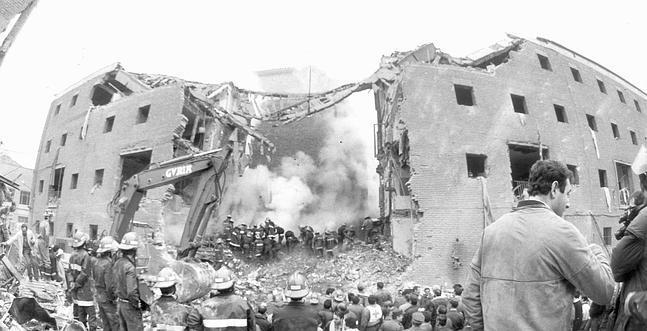 atentado casa cuartel zaragoza 1987