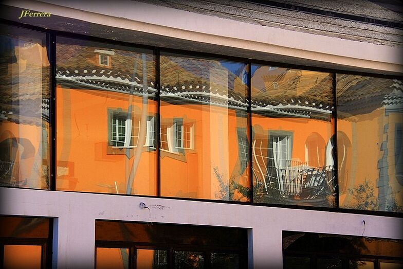 618. Realidad reflejada