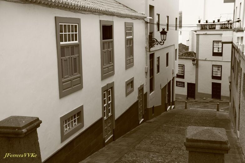 633. Calle PendienteA
