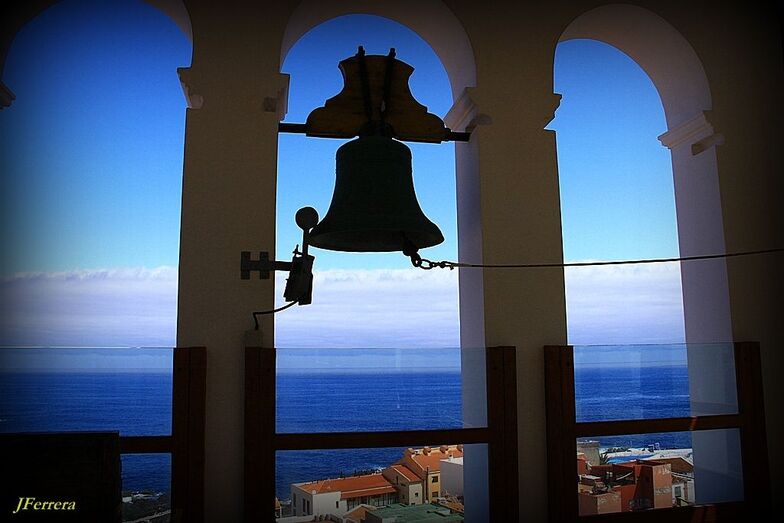 La campana del horizonte