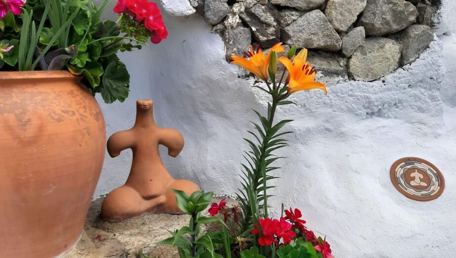 quenomesaquendeaqui02