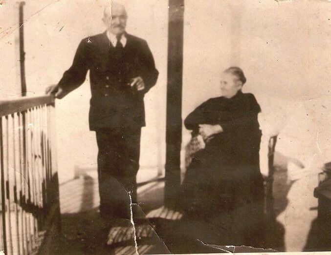 Don Luis Quevedo y Doña Juana Naranjo, abuelos maternos de Pino Ojeda