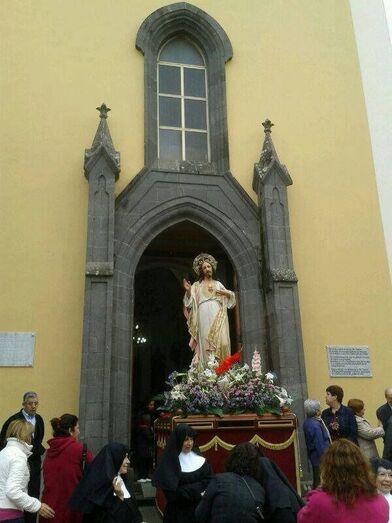 PROCESIÓN EN LOS ARBEJALES