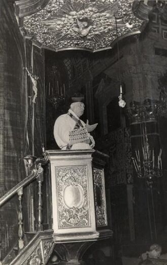 antoniosocorrolantiguaenelpulpito