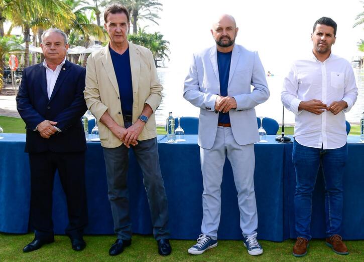 FOTO PRESENTACIÓN XXVI TORNEO LALIGA PROMISES SANTANDER mpg 04112022 1