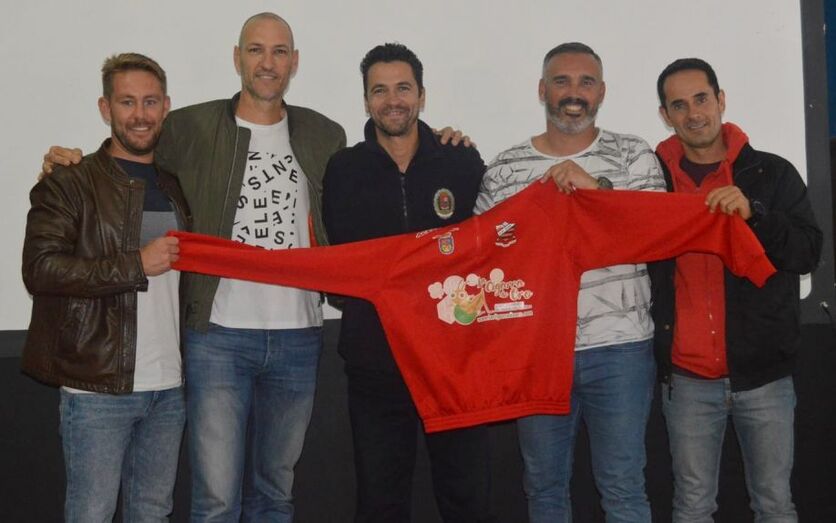 98bce7d9d49222dae020697d2909b8d4 XL