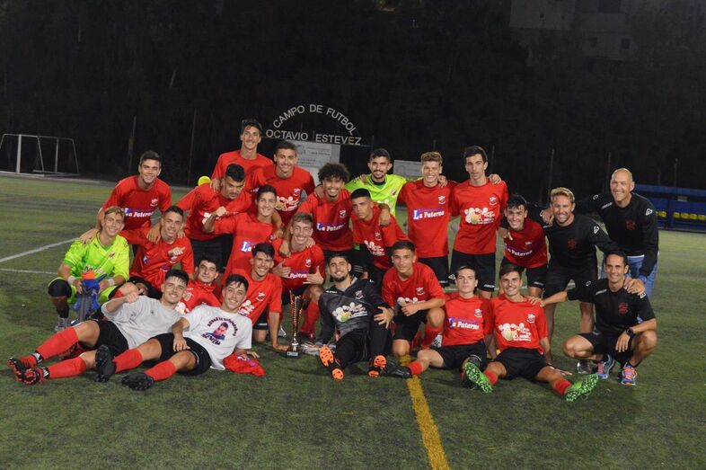 01iu guia juv trofeo