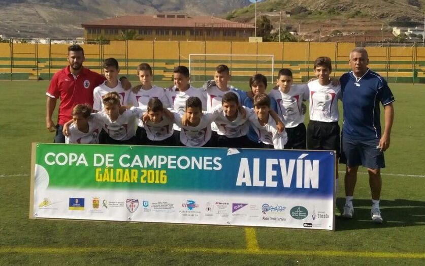 alevinesLOMO BLANCO CF